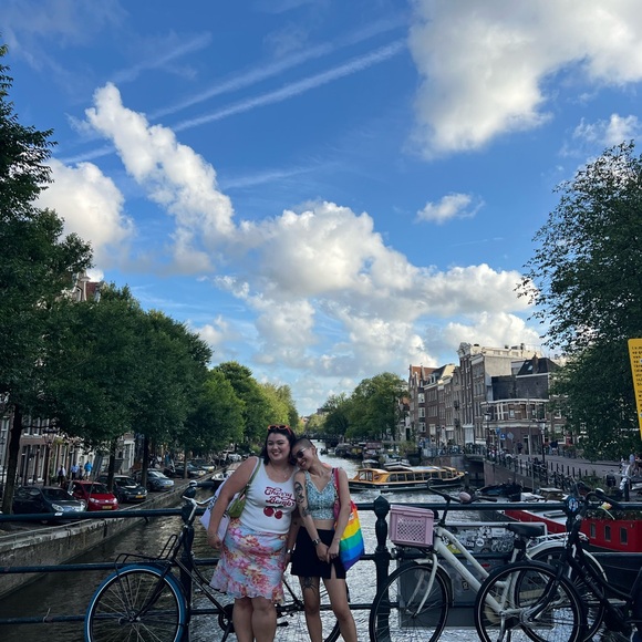 Meet your Posher, Leanna - Picture 4 of 11